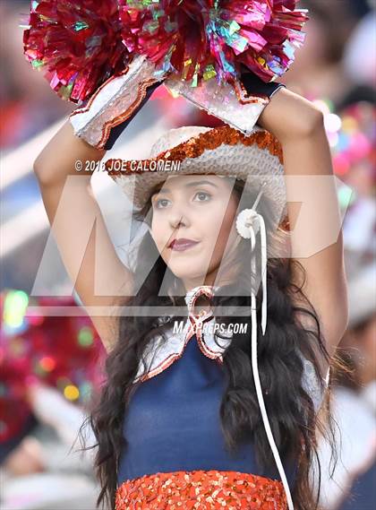 Thumbnail 1 in Marshall vs Brandeis photogallery.
