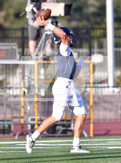 Thumbnail 2 in Marshall vs Brandeis photogallery.