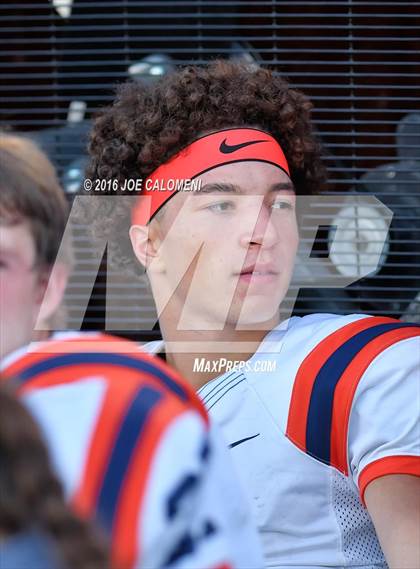 Thumbnail 3 in Marshall vs Brandeis photogallery.
