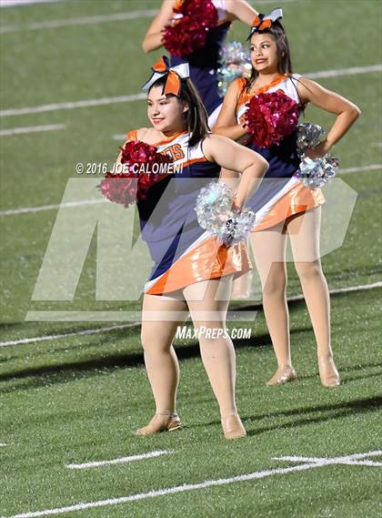 Thumbnail 3 in Marshall vs Brandeis photogallery.