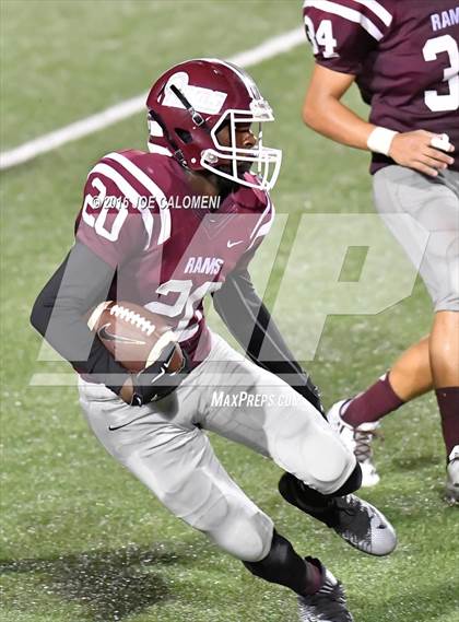 Thumbnail 1 in Marshall vs Brandeis photogallery.