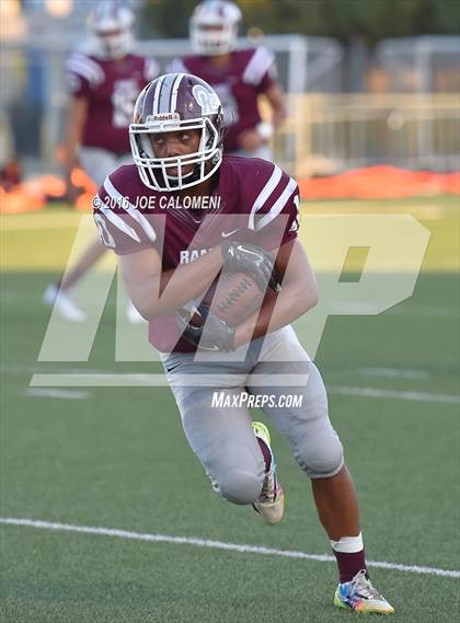 Thumbnail 3 in Marshall vs Brandeis photogallery.