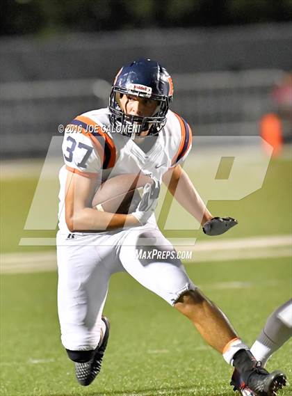 Thumbnail 1 in Marshall vs Brandeis photogallery.