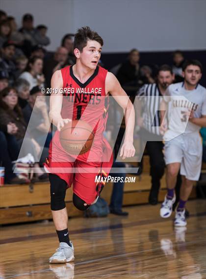 Thumbnail 1 in Lassen vs. Yreka photogallery.