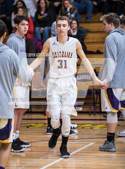 Thumbnail 1 in Lassen vs. Yreka photogallery.