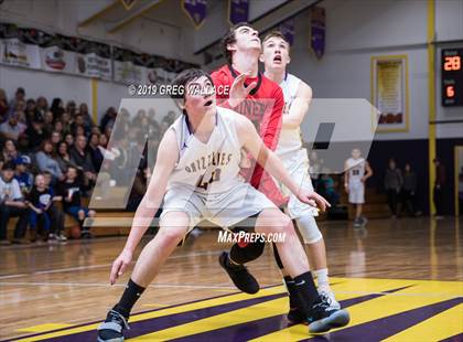 Thumbnail 3 in Lassen vs. Yreka photogallery.