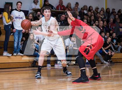 Thumbnail 3 in Lassen vs. Yreka photogallery.
