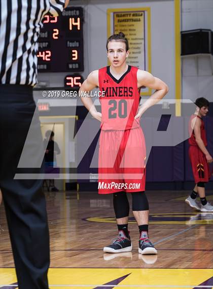 Thumbnail 1 in Lassen vs. Yreka photogallery.