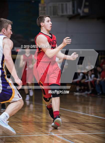 Thumbnail 3 in Lassen vs. Yreka photogallery.