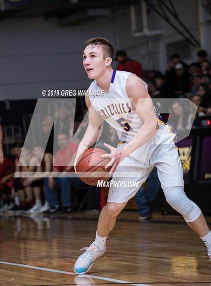Thumbnail 3 in Lassen vs. Yreka photogallery.