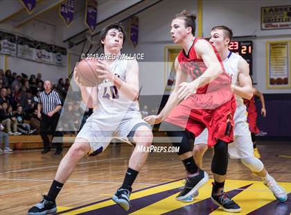 Thumbnail 3 in Lassen vs. Yreka photogallery.