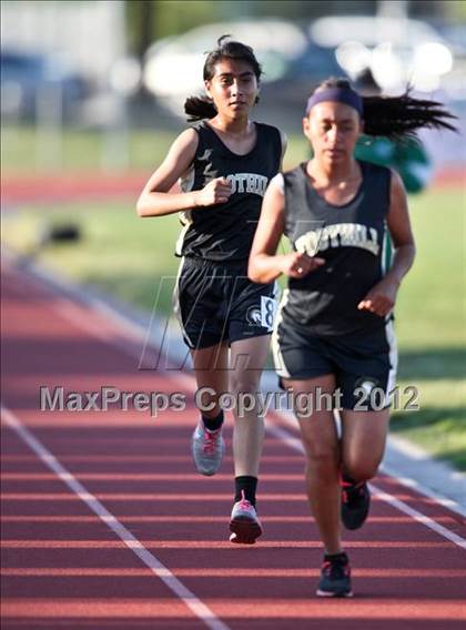 Thumbnail 1 in Titan Top 9 Invitational (Girls 3200m Run) photogallery.