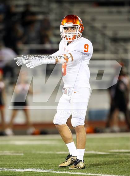 Thumbnail 1 in Ferris vs. Celina (UIL Class 4A-2 Region II Playoff) photogallery.
