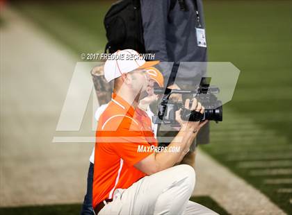 Thumbnail 2 in Ferris vs. Celina (UIL Class 4A-2 Region II Playoff) photogallery.