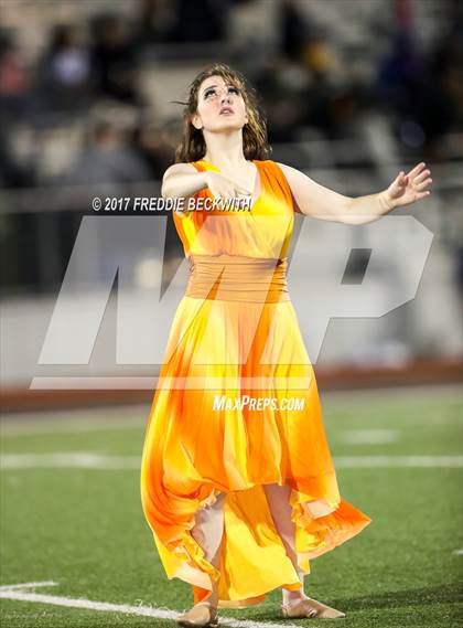 Thumbnail 1 in Ferris vs. Celina (UIL Class 4A-2 Region II Playoff) photogallery.