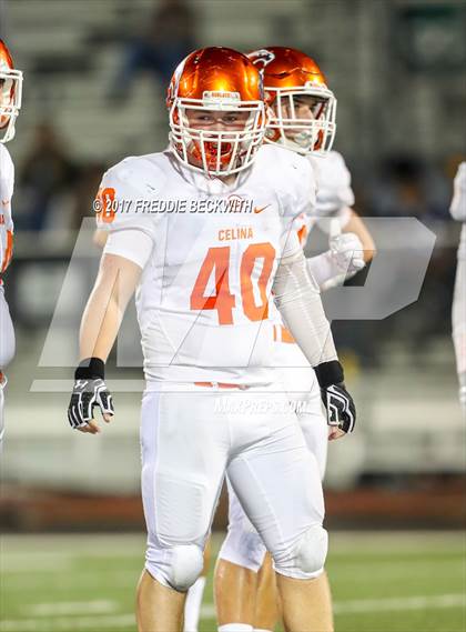 Thumbnail 2 in Ferris vs. Celina (UIL Class 4A-2 Region II Playoff) photogallery.