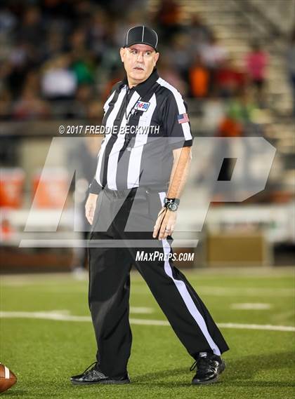 Thumbnail 2 in Ferris vs. Celina (UIL Class 4A-2 Region II Playoff) photogallery.