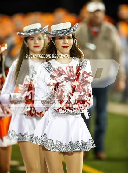 Thumbnail 1 in Ferris vs. Celina (UIL Class 4A-2 Region II Playoff) photogallery.