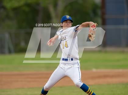 Thumbnail 2 in Broomfield @ San Pasqual (Lions Tournament) photogallery.