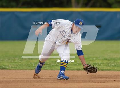 Thumbnail 2 in Broomfield @ San Pasqual (Lions Tournament) photogallery.