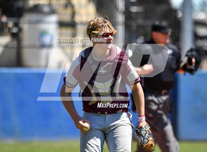 Thumbnail 2 in Perryville vs Palestine Wheatley (AAA 3A Regional First Round) photogallery.