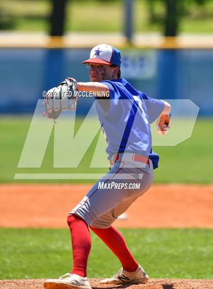 Thumbnail 3 in Perryville vs Palestine Wheatley (AAA 3A Regional First Round) photogallery.