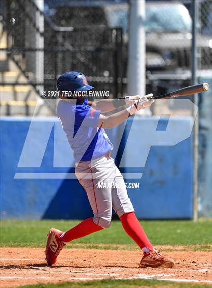 Thumbnail 3 in Perryville vs Palestine Wheatley (AAA 3A Regional First Round) photogallery.