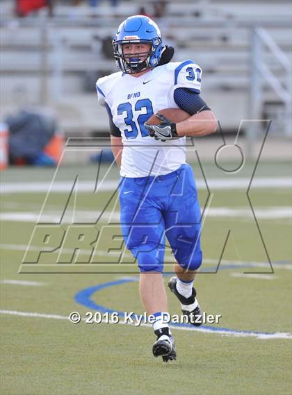 Thumbnail 1 in Krum @ Wyatt photogallery.