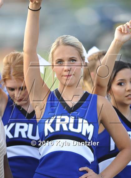Thumbnail 2 in Krum @ Wyatt photogallery.