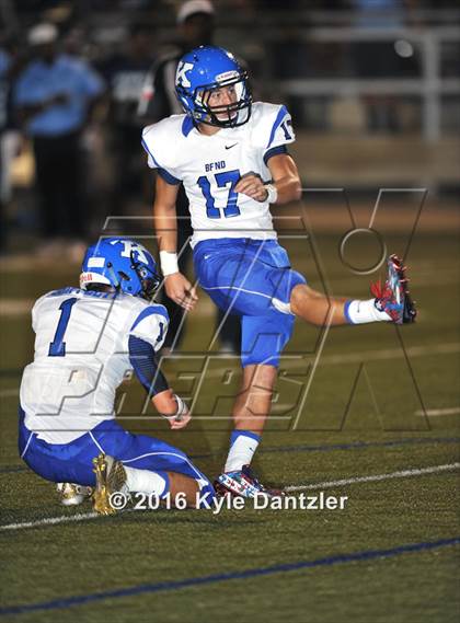Thumbnail 2 in Krum @ Wyatt photogallery.