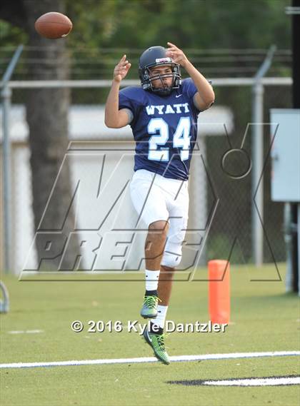 Thumbnail 3 in Krum @ Wyatt photogallery.