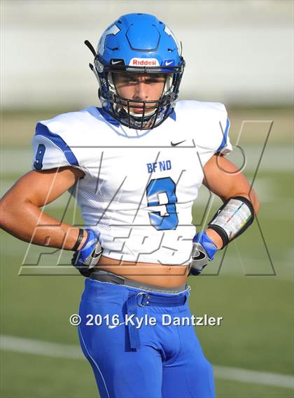 Thumbnail 1 in Krum @ Wyatt photogallery.