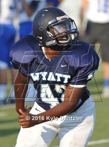 Thumbnail 2 in Krum @ Wyatt photogallery.