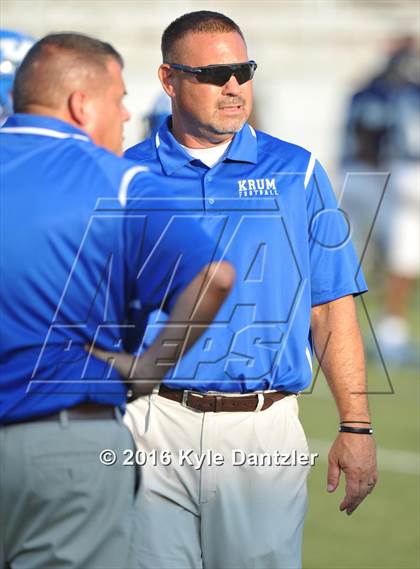 Thumbnail 2 in Krum @ Wyatt photogallery.