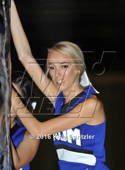 Thumbnail 2 in Krum @ Wyatt photogallery.