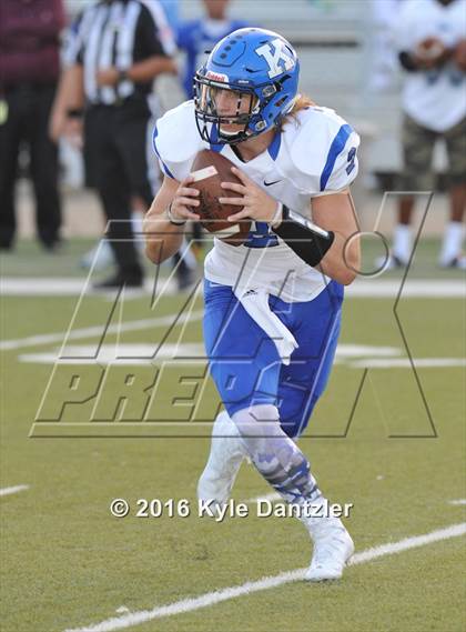 Thumbnail 1 in Krum @ Wyatt photogallery.