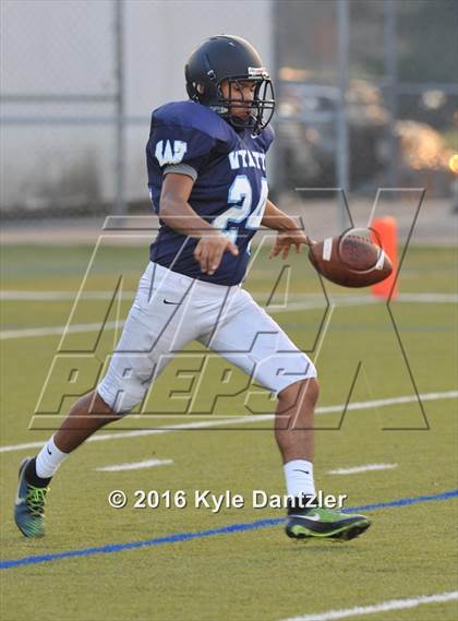 Thumbnail 2 in Krum @ Wyatt photogallery.