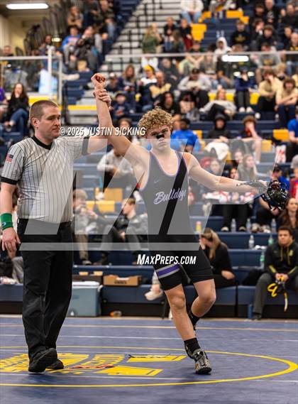 Thumbnail 2 in IHSAA Regional 13 Mooresville photogallery.