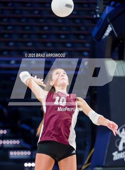 Thumbnail 2 in Hickory vs. Seaforth (NCHSAA 5A Final) photogallery.