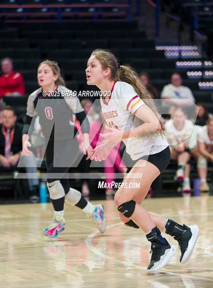 Thumbnail 3 in Hickory vs. Seaforth (NCHSAA 5A Final) photogallery.