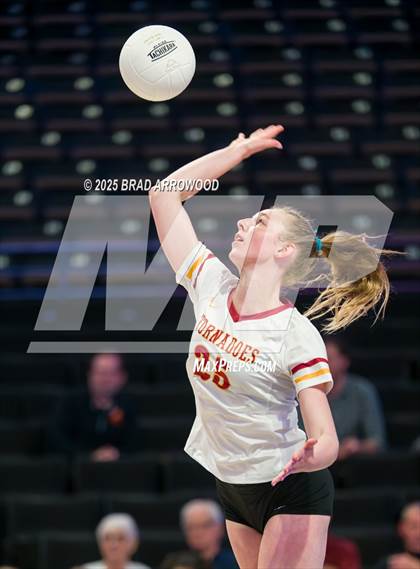 Thumbnail 3 in Hickory vs. Seaforth (NCHSAA 5A Final) photogallery.