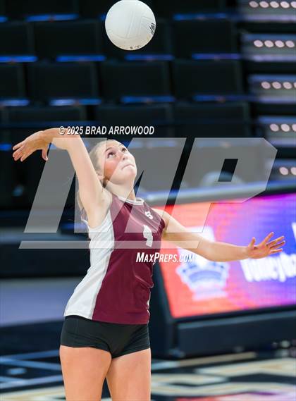 Thumbnail 2 in Hickory vs. Seaforth (NCHSAA 5A Final) photogallery.