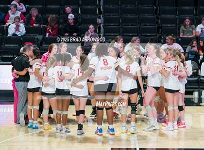 Thumbnail 1 in Hickory vs. Seaforth (NCHSAA 5A Final) photogallery.