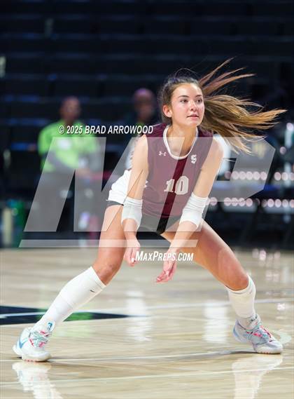 Thumbnail 3 in Hickory vs. Seaforth (NCHSAA 5A Final) photogallery.