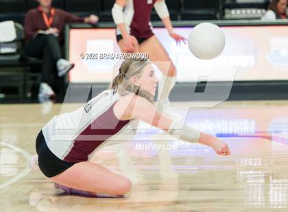 Thumbnail 1 in Hickory vs. Seaforth (NCHSAA 5A Final) photogallery.