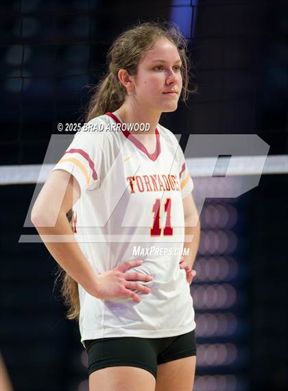 Thumbnail 3 in Hickory vs. Seaforth (NCHSAA 5A Final) photogallery.