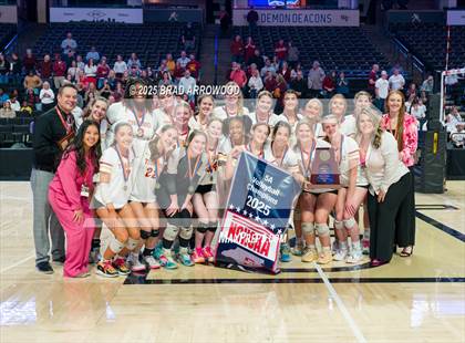 Thumbnail 1 in Hickory vs. Seaforth (NCHSAA 5A Final) photogallery.