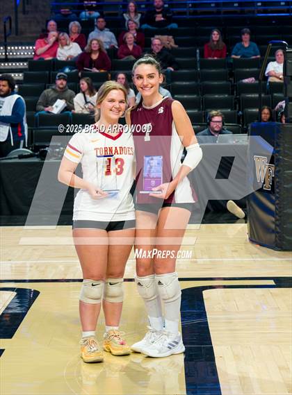 Thumbnail 3 in Hickory vs. Seaforth (NCHSAA 5A Final) photogallery.