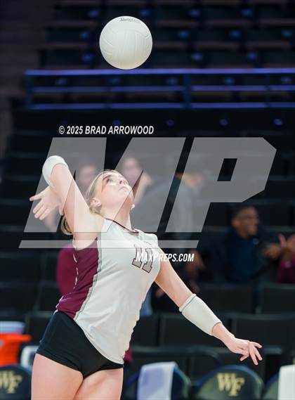 Thumbnail 2 in Hickory vs. Seaforth (NCHSAA 5A Final) photogallery.