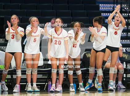 Thumbnail 1 in Hickory vs. Seaforth (NCHSAA 5A Final) photogallery.